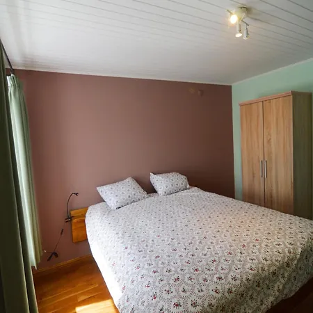 Spacious Ardennes Getaway, Cleaning Included Сasa de vacaciones