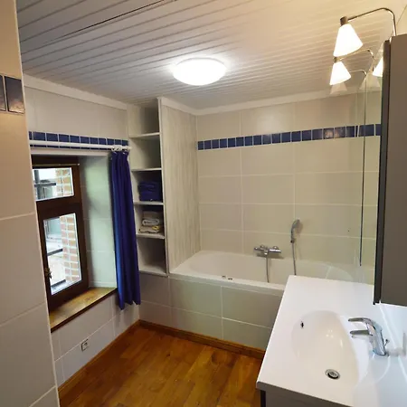 Spacious Ardennes Getaway, Cleaning Included Сasa de vacaciones Beauraing